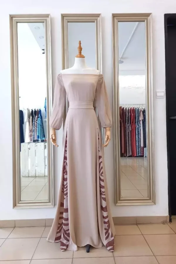 YJAIYM68-large OUMOU TIGER BROWN DRESS